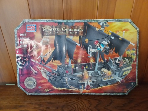 Mega Bloks Pirates of the Caribbean At World's End Black Pearl 1066 NEW