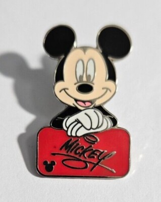Disney WDW - Cast Lanyard Mickey's Autograph, Complete 5 Pin