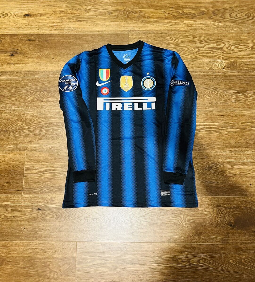2010/11 Inter Milan Home Long Sleeves Shirt Jersey No.4 J 2010/11 Inter Milan Home Long Sleeves Shirt Jersey No.4 J