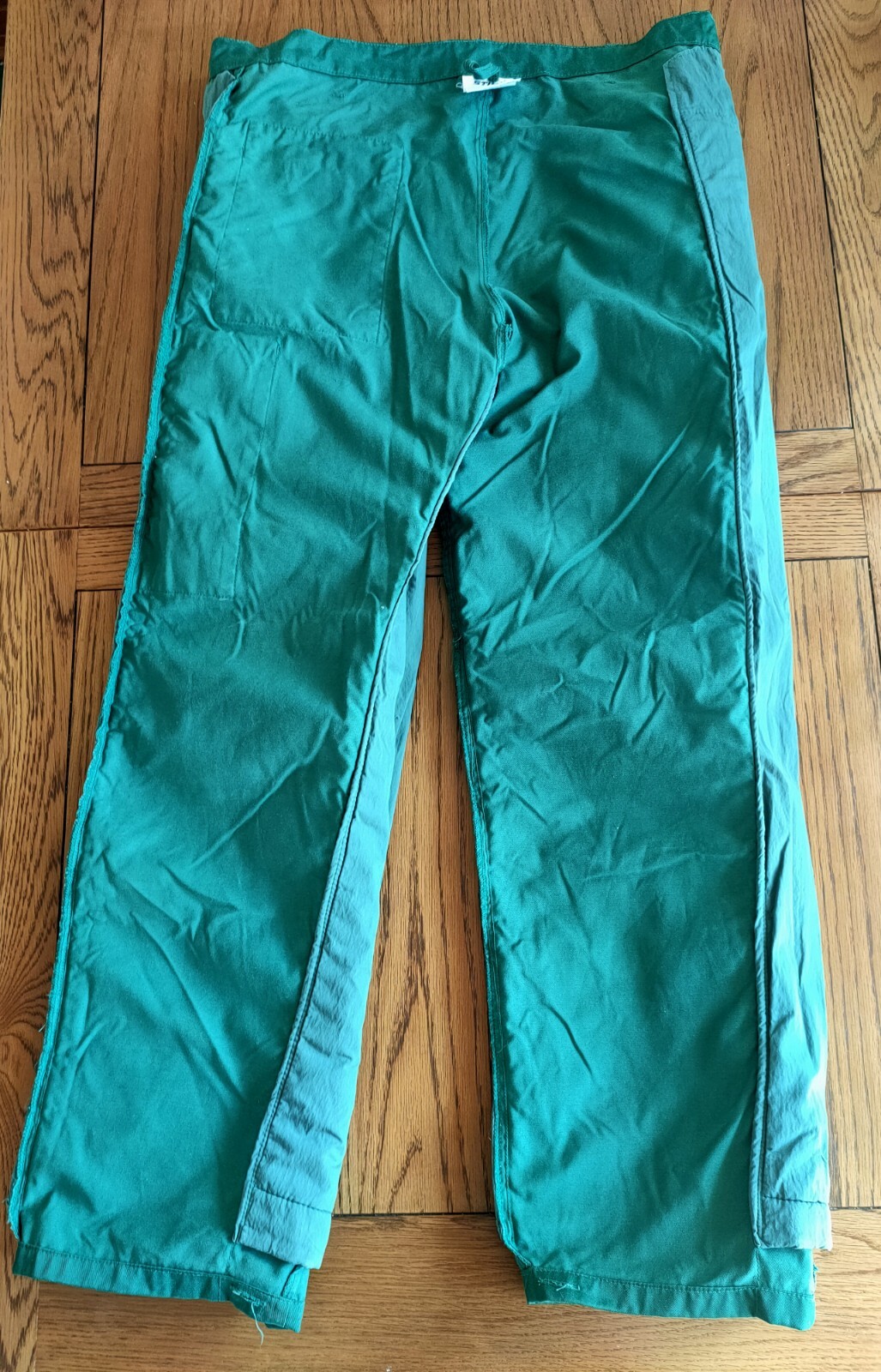 Men's Stihl Green Chainsaw Trousers Size UK 42/32 with Orange