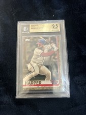 2019 Topps - Bryce Harper #400 Gold /2019 Beckett 9.5