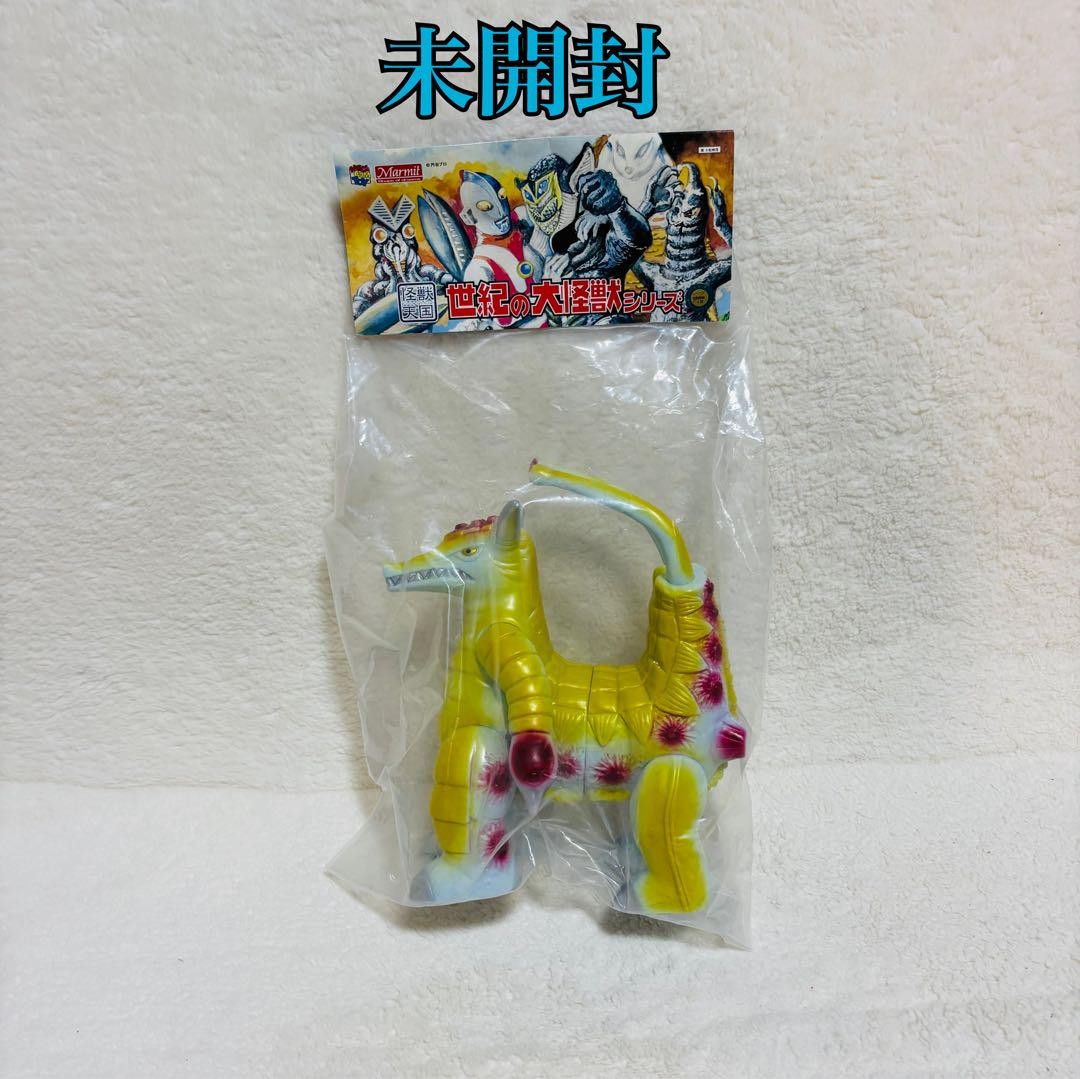 Foto 1 di 7