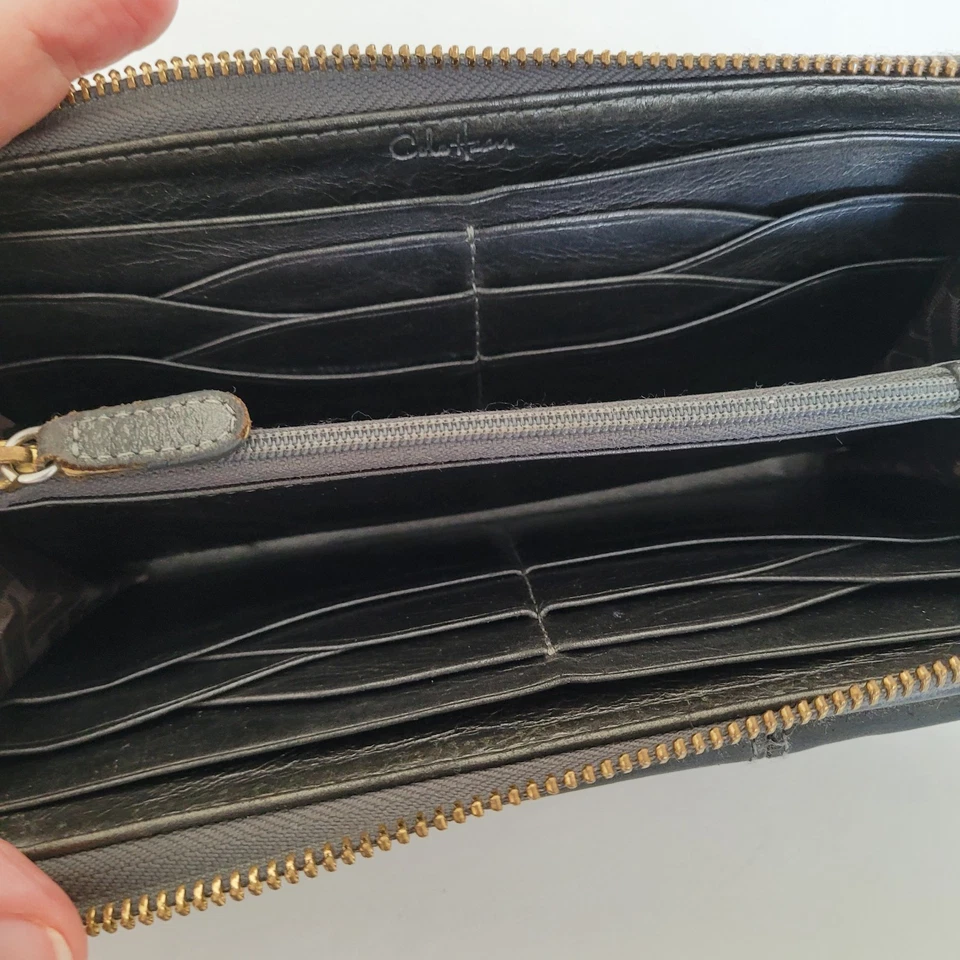 Cartera de Cuero Cole Haan Geniue Grande Gris Distress Boho Calidad Rústica Cremallera  Foto 4 de 4