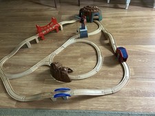 Thomas  Friends Wooden Crane Mountains Bridge Railway Track Shed 42 pc Lot