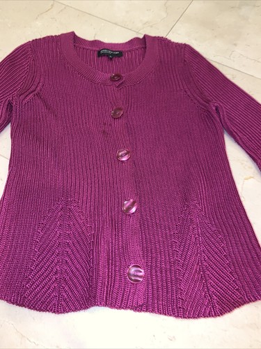 Cárdigan Magenta Colección Jones New York Talla S con Botones Mangas Acampanadas Nuevo❤️ - Imagen 2 de 8
