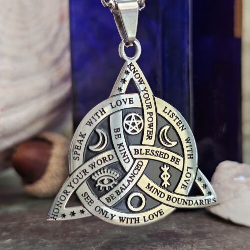 Trinity Knot Triquetra Pendant Inspiation Script Amulet Necklace Jewellery & Box - Picture 18 of 23