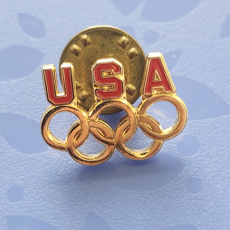 USA 5 Rings Red & Gold Color Lapel Pin 1996 Atlanta Summer Olympic Games