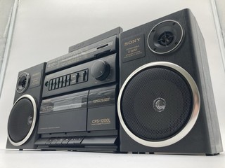 Sony CFS 1200L Vintage Japan Ghettoblaster Radio 5B Equalizer Tape Tuner Retro