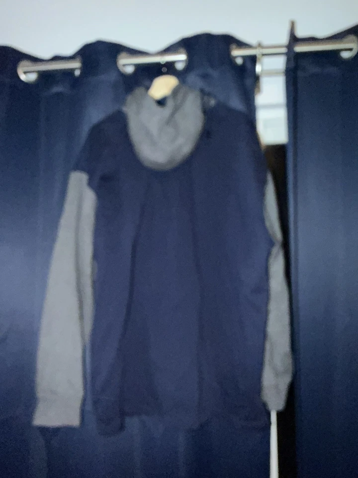 Nike Illinois Fighting Illini Sweatshirts and Jacket Mens XL/XXL - LOT OF 4 - Image 4 of 4