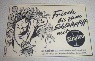 Jahr 1954 orig. Reklame Werbung Sinalco ... Frisch bis zum Schlußpfiff