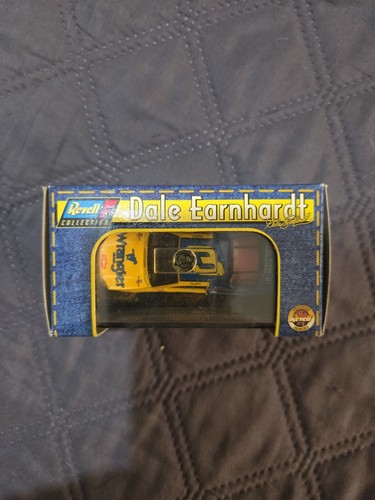 REVELL 1999 #3 DALE EARNHARDT GOODWRENCH/WRANGLER 1/64 DIECAST NASCAR - Picture 2 of 4