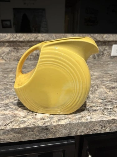 Fiesta Homer Laughlin  Large Disc Pitcher Yellow