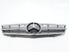 Calandre Mercedes 209