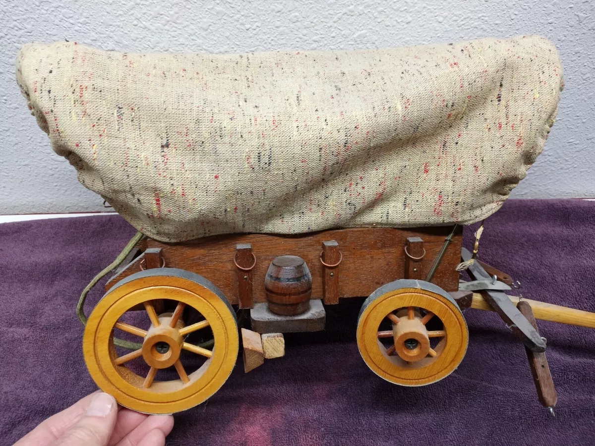 Antique covered wagon lamp deals