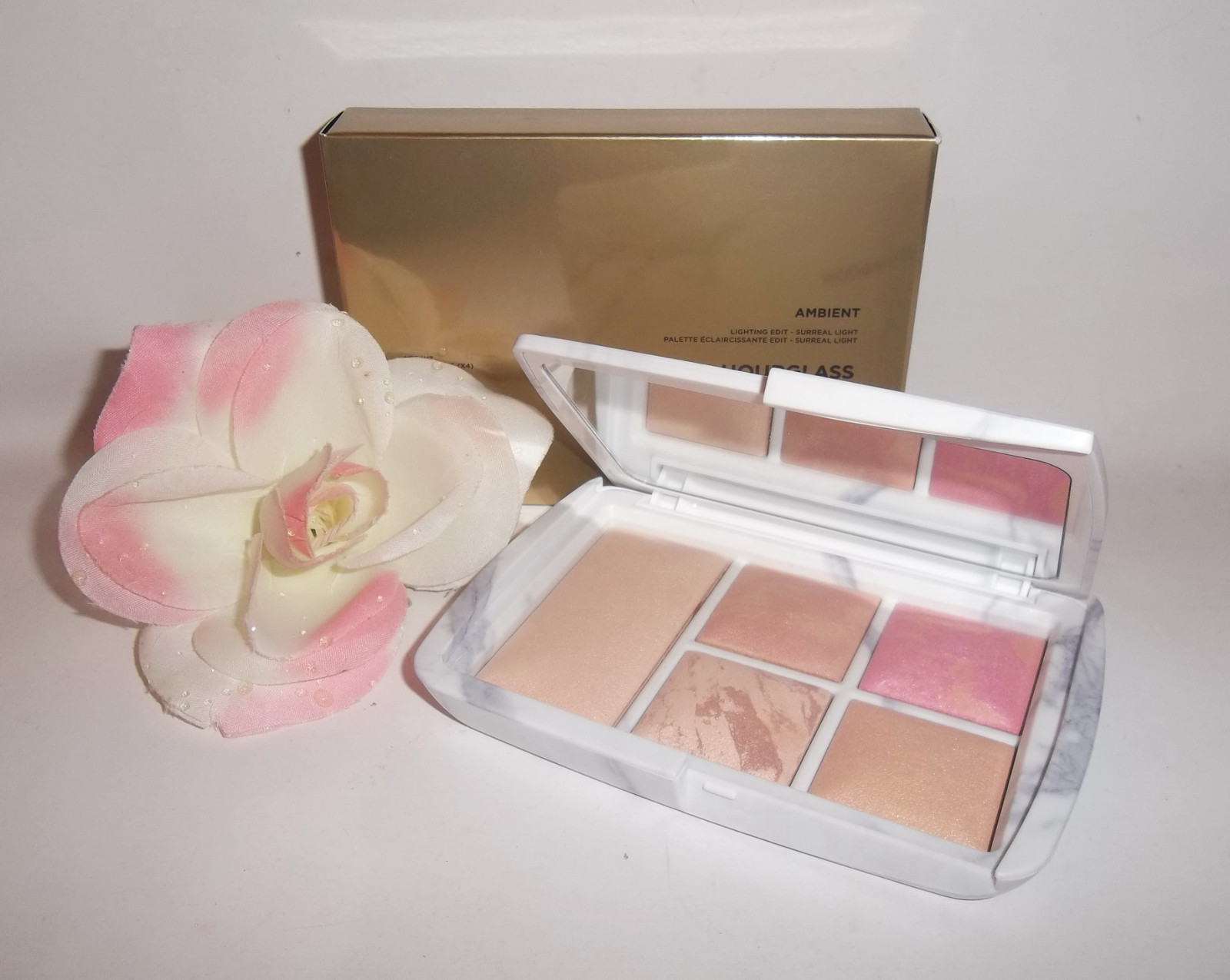 Hourglass Ambient Lighting Edit Surreal Light Blush Bronzer Highlighter