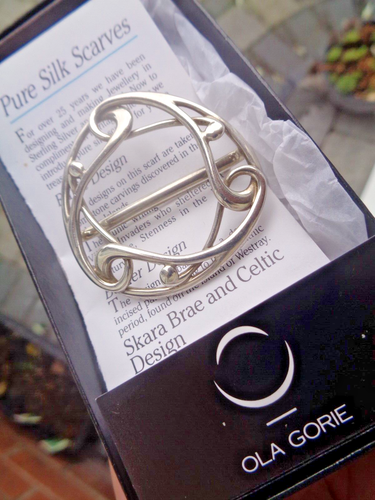 Écharpe Broche Ola Gorie Écossais Argent Sterling 1990 1991 1993 Edinbourg - Photo 1 sur 18