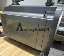 ONE NEW SIEMENS SERVO MOTOR 1FT7044-1AF70-1FH1