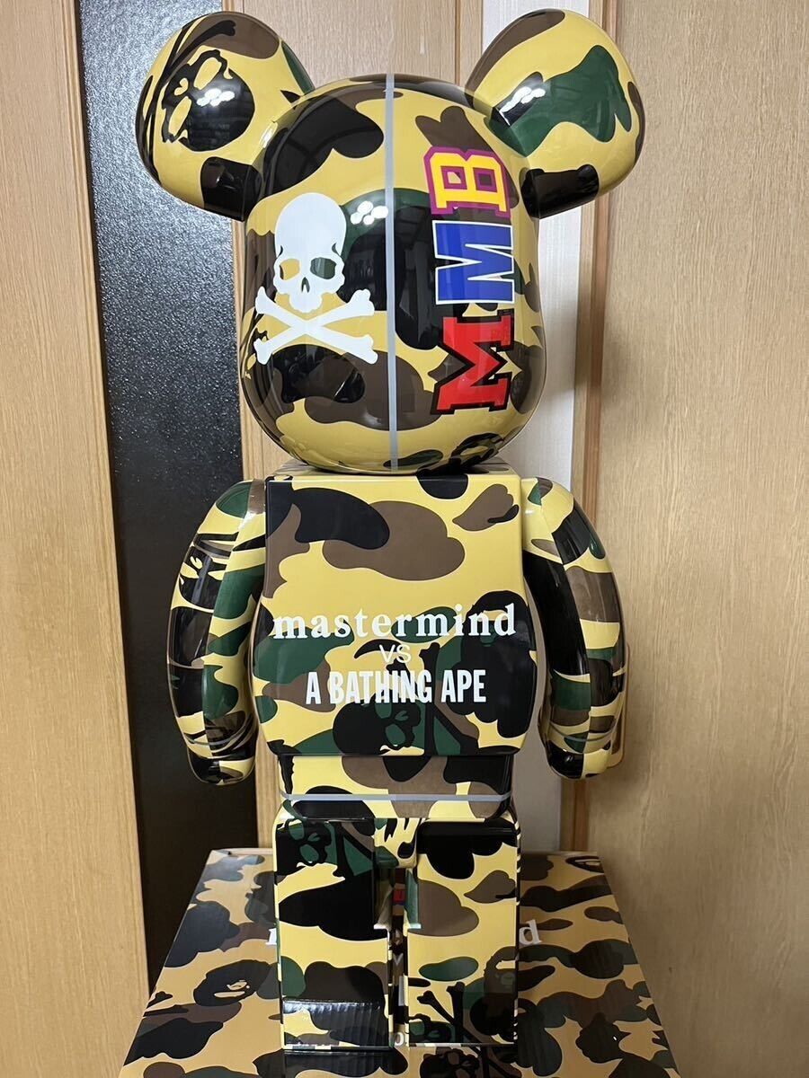 BE@RBRICK MASTERMIND vs BAPE(R) YELLOW 1000% USED Very Good BE@RBRICK MASTERMIND vs BAPE(R) YELLOW 1000% USED Very Good