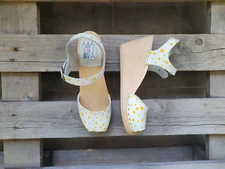 Swedish Clogs Sandals Maguba Bologna White w/ Dots Suede Size US Womens 5 /EU 35