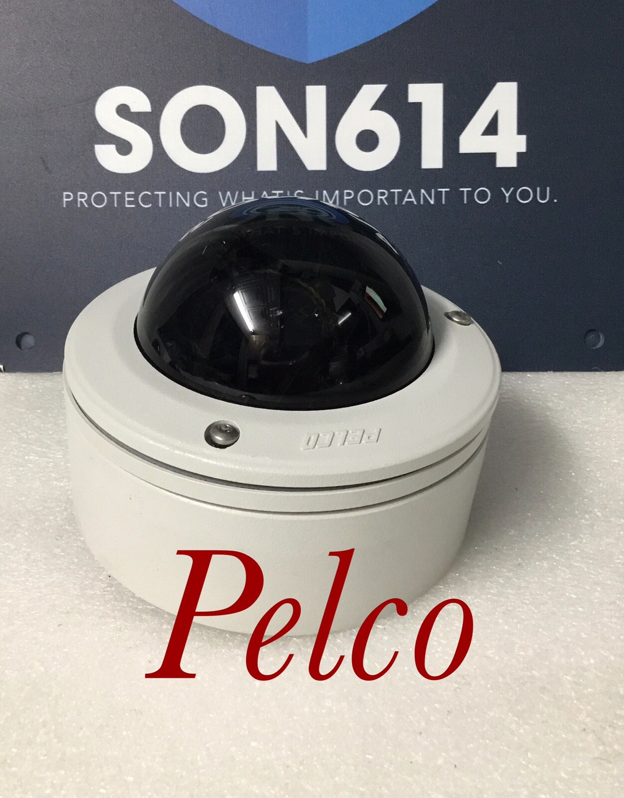 Pelco ICS110-CDV39A Security Color Camera W/ 3-9mm 480TVL Va