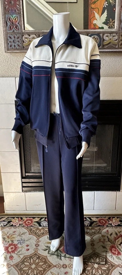 Conjunto de chándal clásico Adidas vintage raro a juego chaqueta y pantalones grandes azul marino Foto 2 de 4