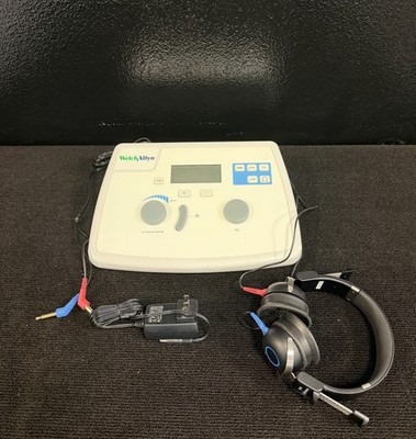 DEFECTIVE Welch Allyn 28200 AM282 Audiometer w Headph G3D