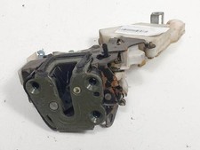 Porte arrière et accessoires Nissan MAXIMA QX