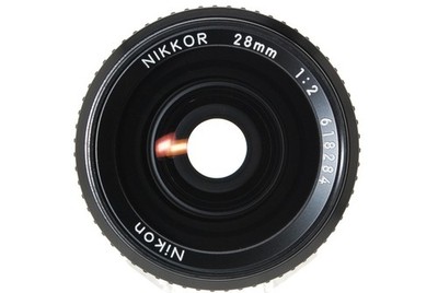 SIC Nikon Nikkor 28mm f/2 レンズ RARE! SIC [UNUSED in Box] Nikon Ai-s AIS Nikkor 28mm f2 MF