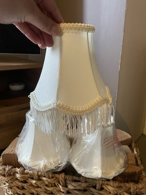Set 3 creme elfenbein Stoff Clip auf Fransen gewellte Lampenschirme Regency Stil neu