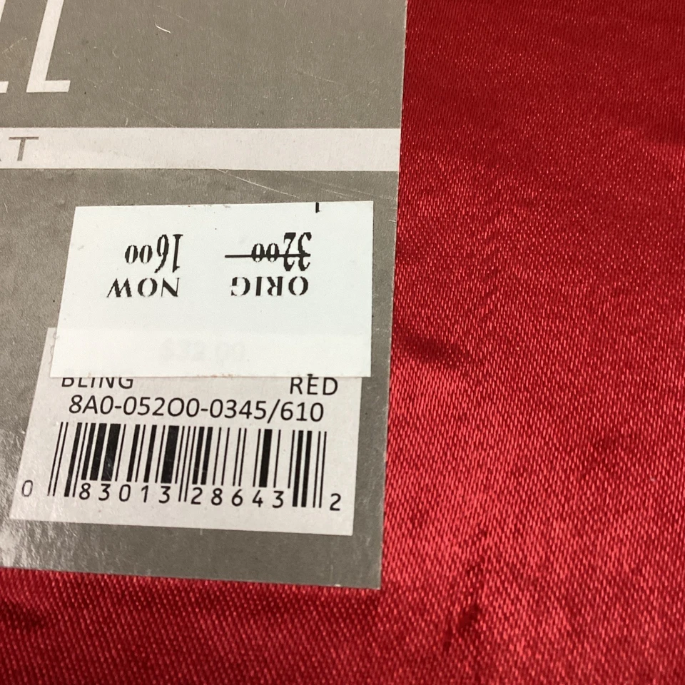 CROSCILL Bling placemat 15” Round Originally $16 Each - Image 4 of 4