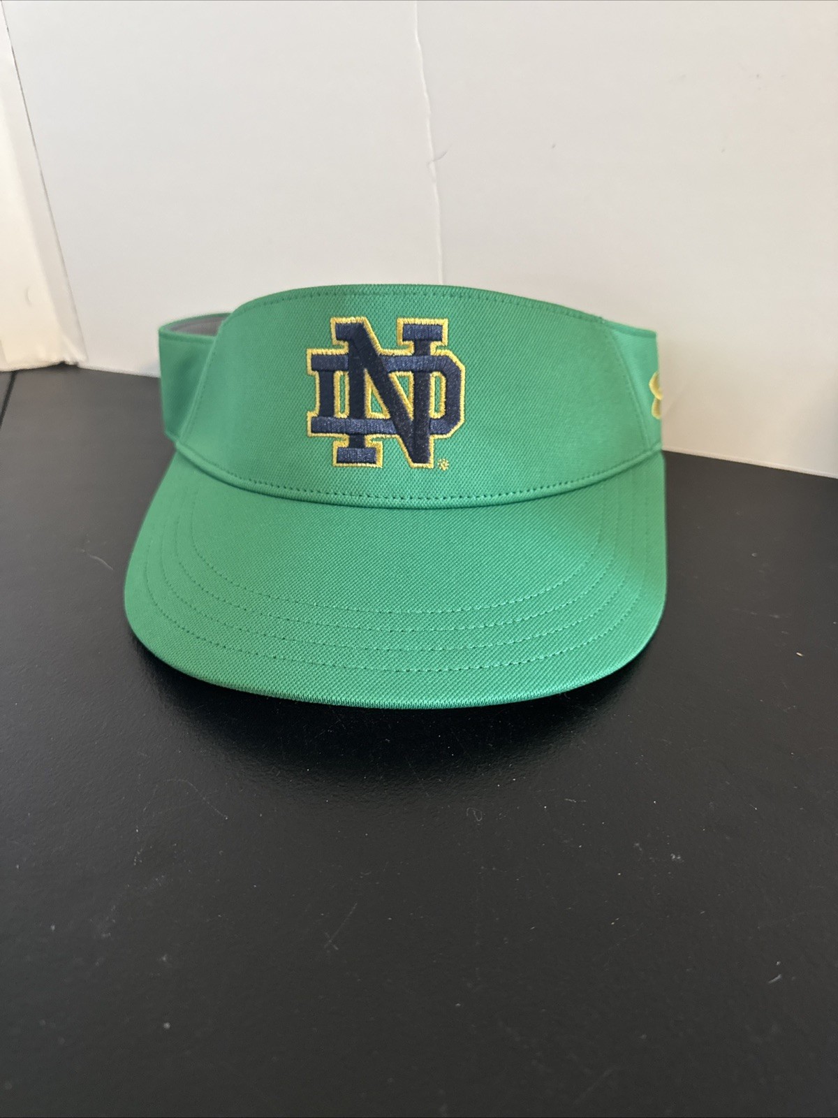 NEW Notre Dame Fighting Irish Under Armour Adjustable Strapback Visor NCAA Green