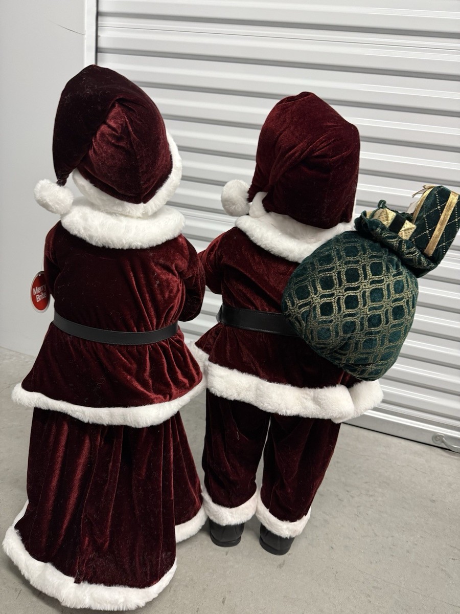 New African American Black Santa Mrs Claus Greeter Display 34