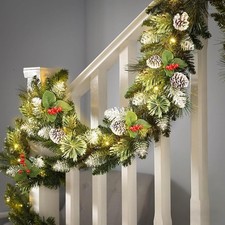 SHareconn 9FT Prelit Artificial Christmas Garland with Color 9FT, 9ft-snow