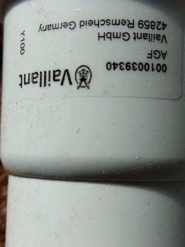 Vaillant Variable Termination Plume Kit - White (0020219530) - Picture 8 of 10
