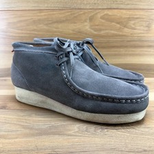 Clarks Wallabee Mens 9.5 M Gray Grey Suede Chukka Ankle Boots