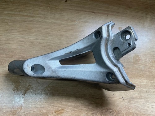 Support Avant Pour Gilera GP 800 (2006-2013) - Pièce D’occasion En état Fonctionnel