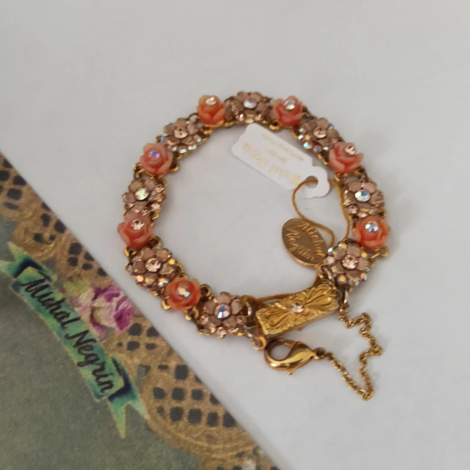 Pulsera Michal Negrin Tallada Rosas Chapado en Oro Cristales Aurora Boreal Floral Foto 4 de 4