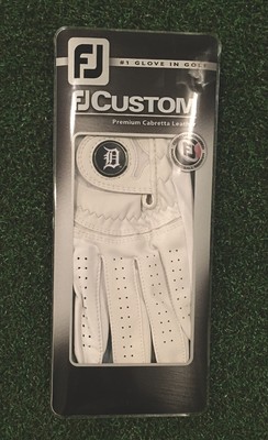 footjoy golf gloves with magnetic ball marker