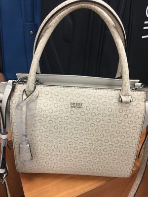 NWT Guess Shoulder Bag; Medium Sz; Lined; Compartments; - Main Image