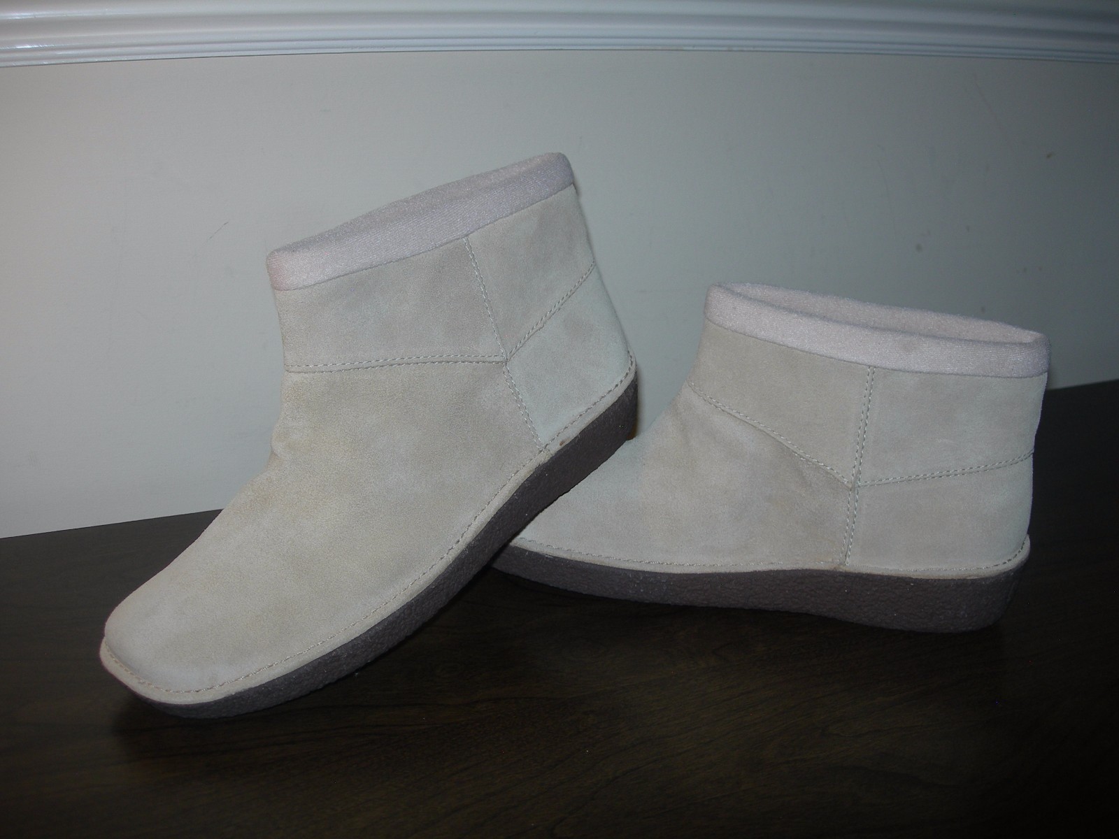 CAMPER WOMEN'S ANKLE BOOTS BEIGE LEATHER SUEDE EU 37 - 38 / UK 4 - 5 NARROW CAMPER WOMEN'S ANKLE BOOTS BEIGE LEATHER SUEDE EU 37 - 38 / UK 4 - 5 NARROW