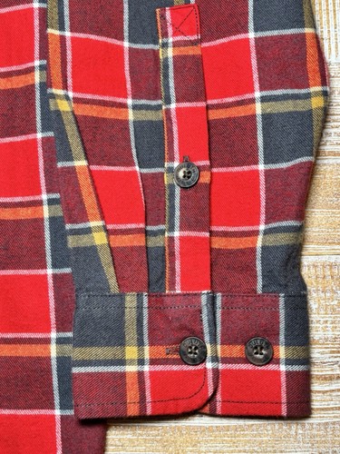 NWT Duluth Men’s Free Swingin' Flannel Relaxed Fit Work Shirt Red Plaid Large - Picture 6 of 13