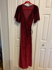 Baltic Born Meghan Wrap Maxi Dress Burgundy Velvet Sz S Waist Tie Flutter Slvs