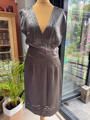 Beautiful HUGO BOSS ''Dafina'' Gunmetal Grey Pure Silk Midi Length DRESS, UK 8 *22