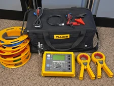 Fluke 1625-2 Advanced 3 and 4 pole Earth Ground Tester Deluxe Kit