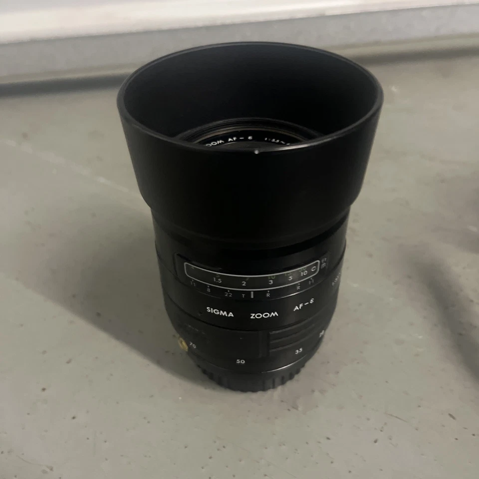 Sigma Zoom-E 28-70mm f/3.5-4.5 Lens For Pentax K-Mount From Japan With Carry Bag - Image 2 of 4