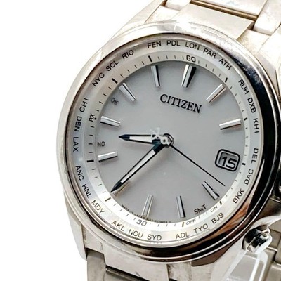 Citizen Eco Drive World Time Watch Mens Solar H149 S096073 wrist 17cm