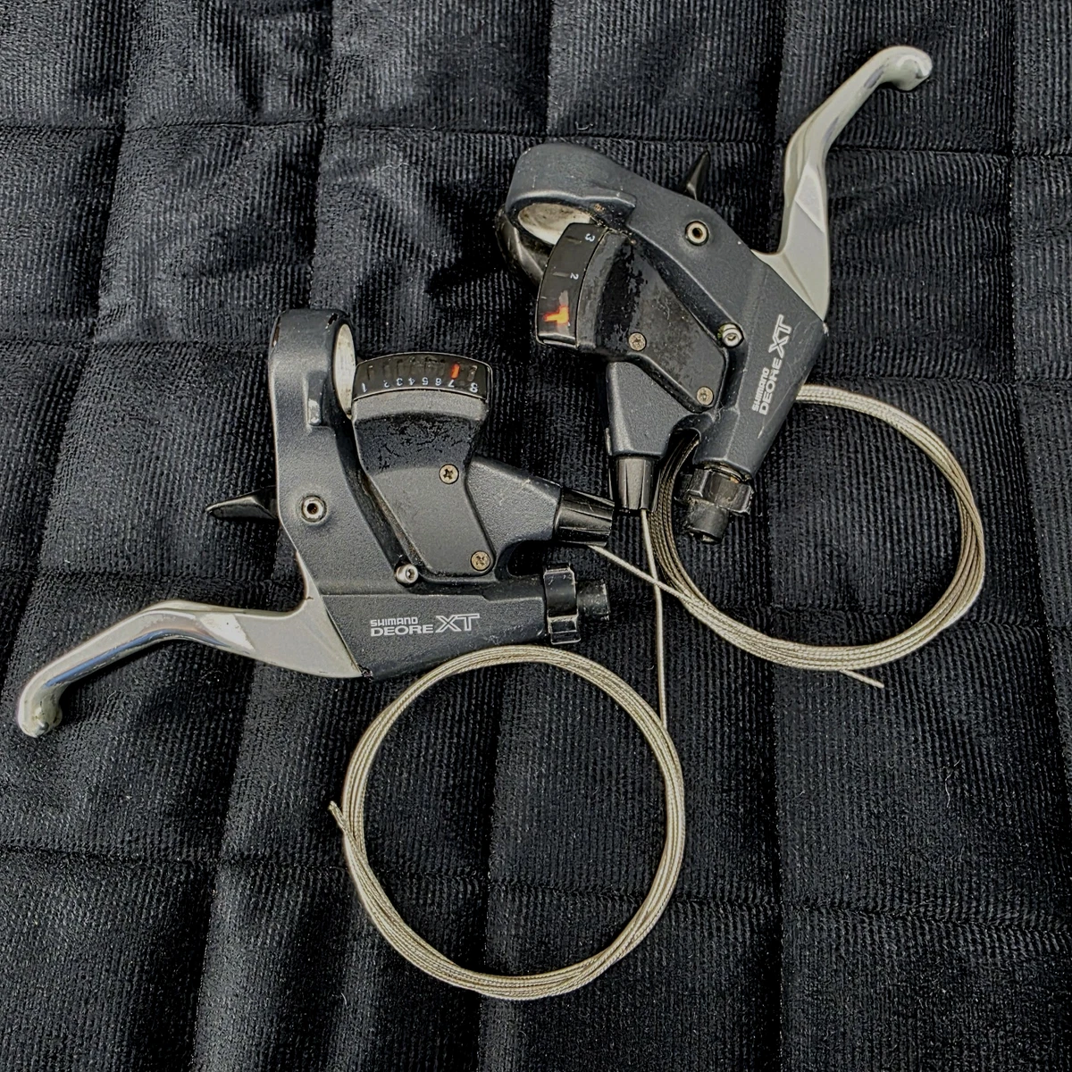 Shimano Deore XT ST-M739 Shifter / Brake Lever Triple 3x8sp Left