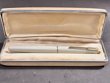 NOS — PARKER 45 WHITE LACQUERED ARGENTINA (BFP712) — fountain pen for sale on Nibfolio — photo 2