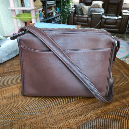 Vintage Coach Aero Pocket Bag Brown, refurbished by Coach Factory