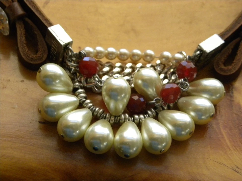 COLLAR GARGANTILLA PERLA OTAZU, CUERO, PLATA RODIADA 16" Foto 2 de 4